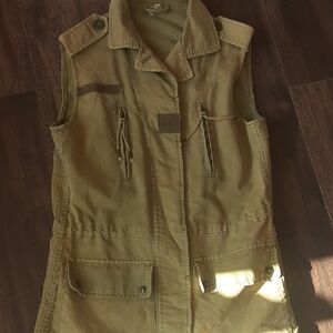 Olive Green Sleeveless Utility Jacket